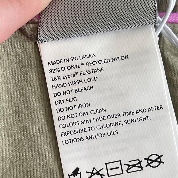 NWT Prana Elina Reversible Bottom in Waves - Size: Medium - Picture 5 of 6